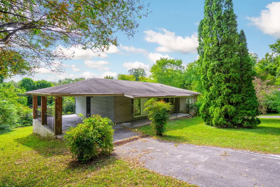 3000 Mary Walker Place, Chattanooga, TN 37411 - Image #2