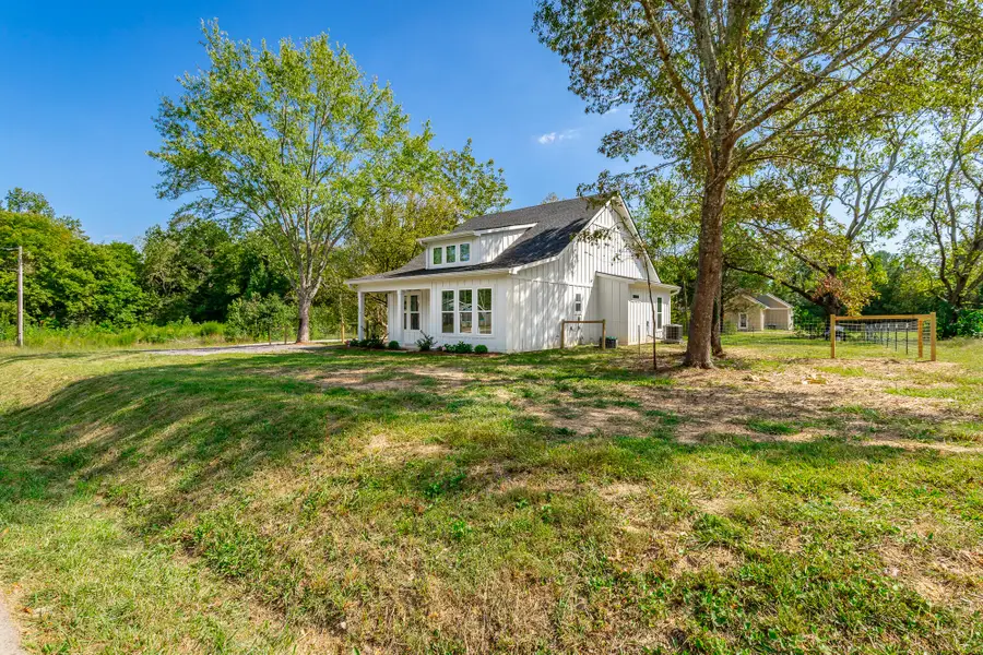 516 W Reed Road, Lafayette, GA 30728 - Image #2