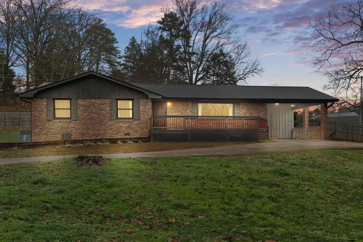 1034 Ogrady Drive, Chattanooga, TN 37419 - Image #1