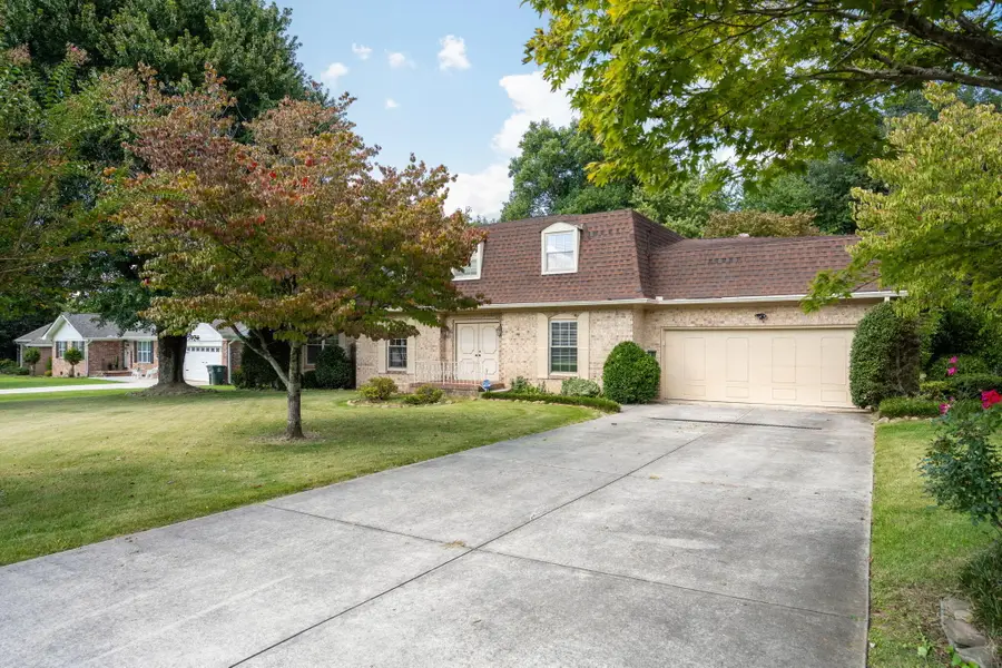 7015 Leslie Dell Lane, Chattanooga, TN 37421 - Image #2