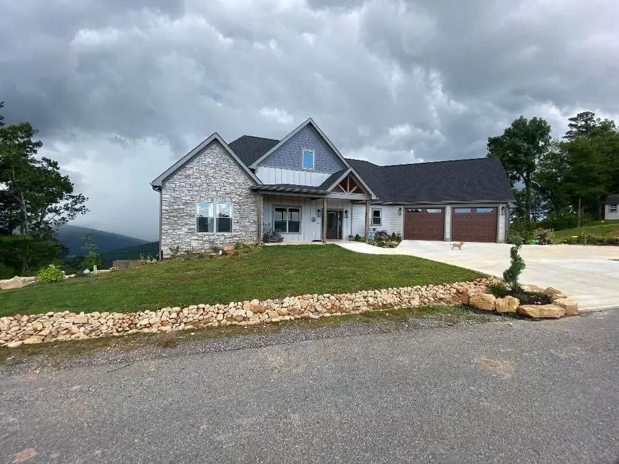 192 Lady Bug Lane, Jasper, TN 37347 - Image #2