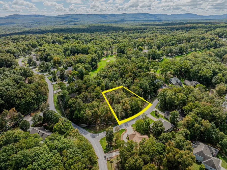 184 Trentwood Drive, Crossville, TN 38558 - Image #2