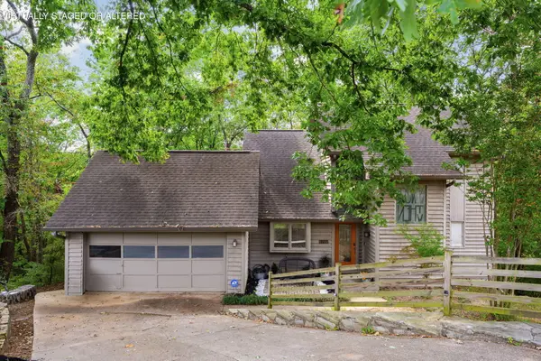 1722 Lake Wood Circle, Hixson, TN 37343