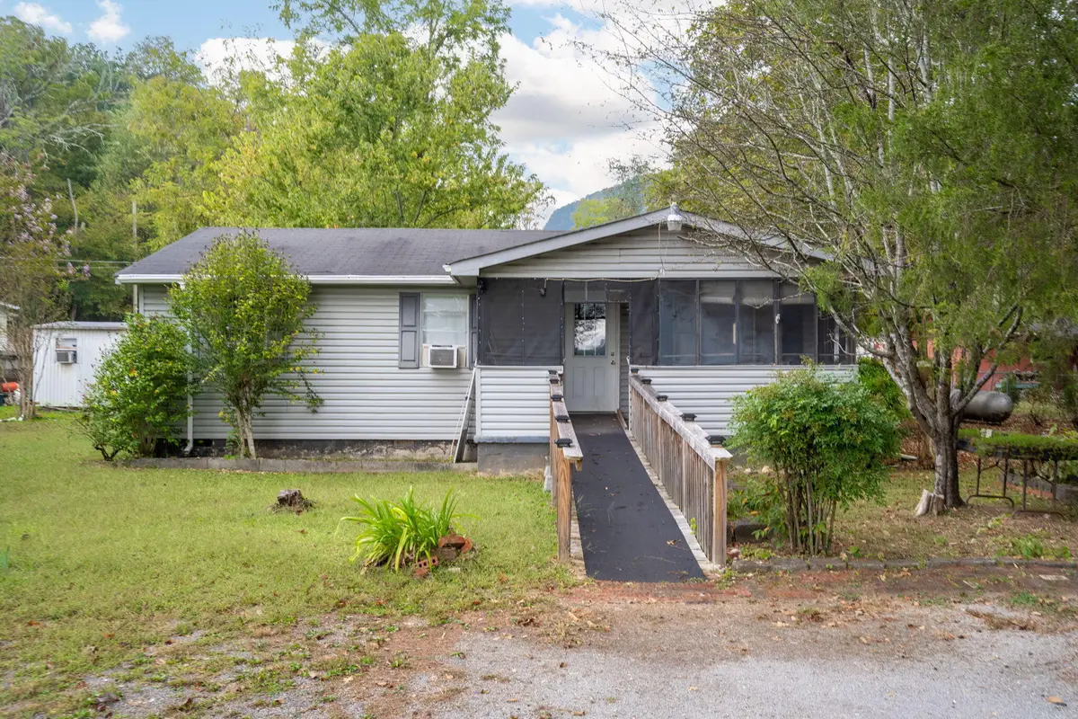 805 Pickett Gulf Road, Hixson, TN 37343 - #1