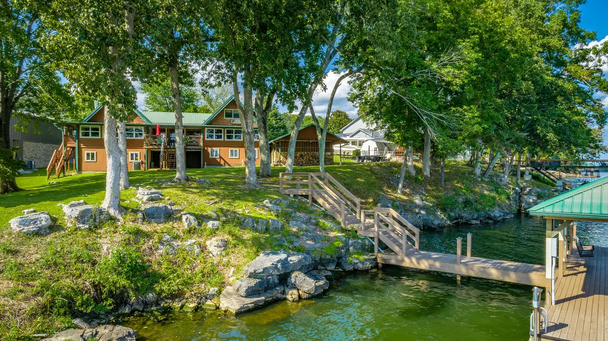 2154 S Shore Acres Road, Soddy Daisy, TN 37379 - Image #1