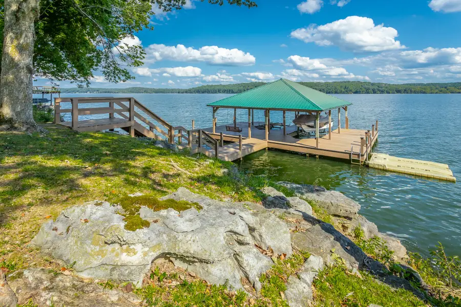 2154 S Shore Acres Road, Soddy Daisy, TN 37379 - Image #3