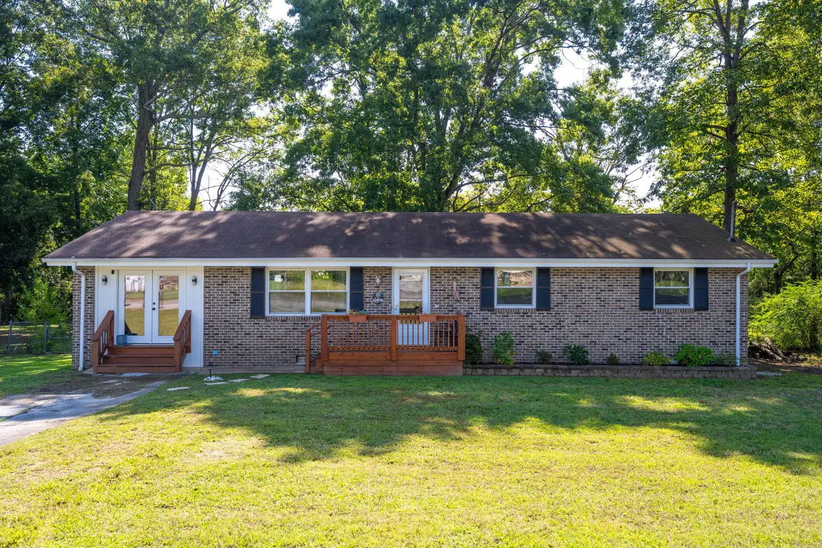 29 Edgewood Circle, Fort Oglethorpe, GA 30742 - Image #1