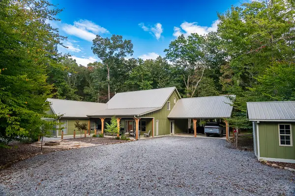 90 Crook View Road, Menlo, GA 30731