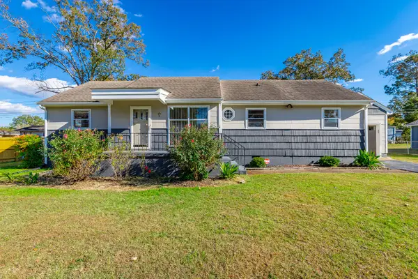 1048 Floyd Drive, Chattanooga, TN 37412