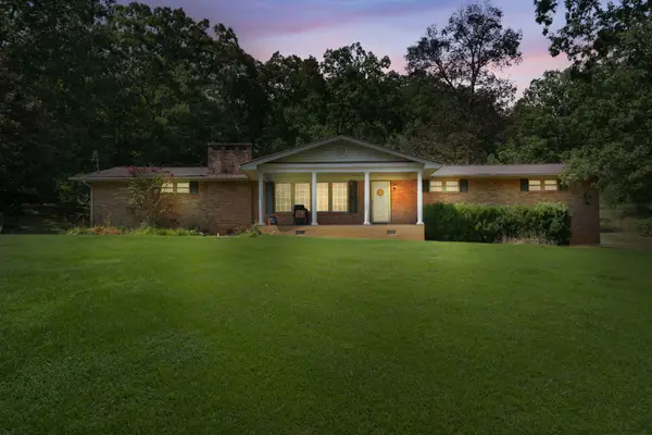 517 Oak Grove Road, Benton, TN 37307