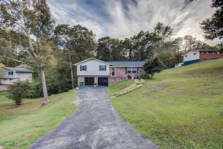 172 Hickory Circle, Ringgold, GA 30736 - Image #2