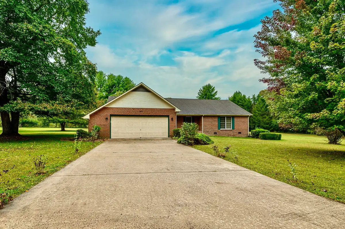 1801 Hollister Road, Signal Mountain, TN 37377 - Image #1