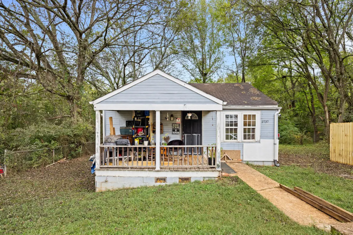 2737 Harrison Pike, Chattanooga, TN 37406 - Image #1