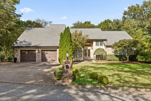 8218 Mill Race Drive, Ooltewah, TN 37363