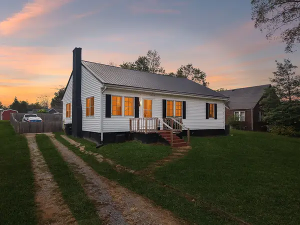 112 S Hill Street, Athens, TN 37303