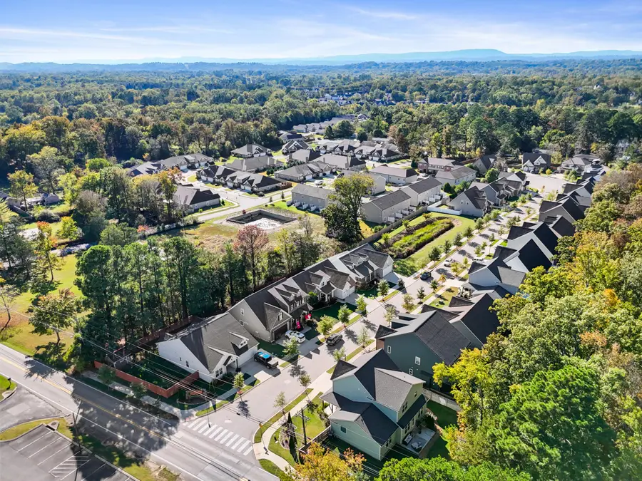 8676 Masons Gate Lane, Chattanooga, TN 37421 - Image #2