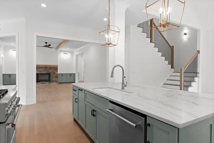 7558 Sawyer Road, Signal Mountain, TN 37377 - Image #3