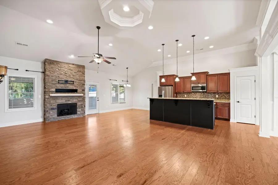 5940 Sunset Canyon Drive, Hixson, TN 37343 - Image #3