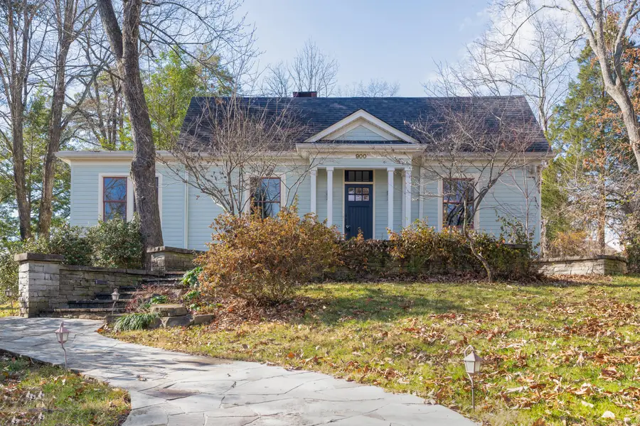 900 Avon Place, Chattanooga, TN 37405 - Image #2