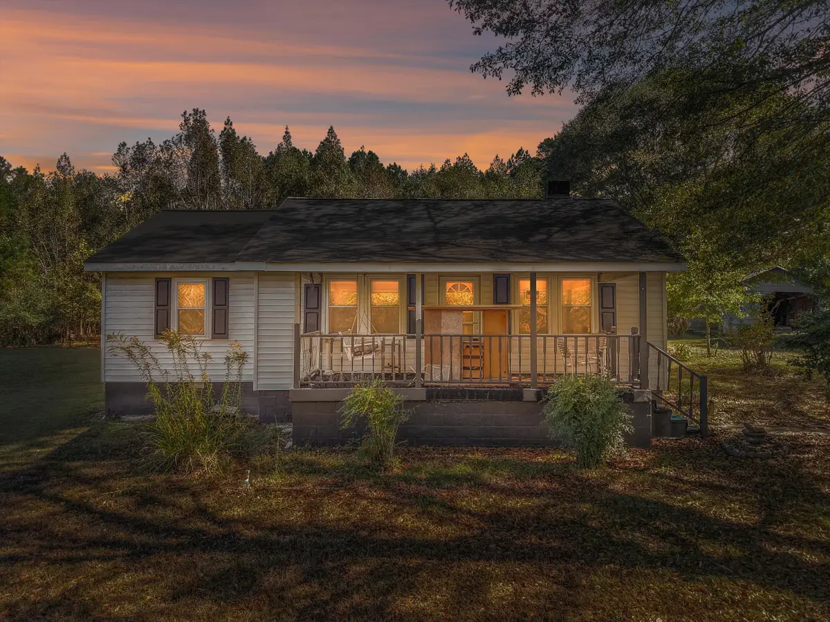 1106 N Chattanooga Street, Lafayette, GA 30728 - Image #1