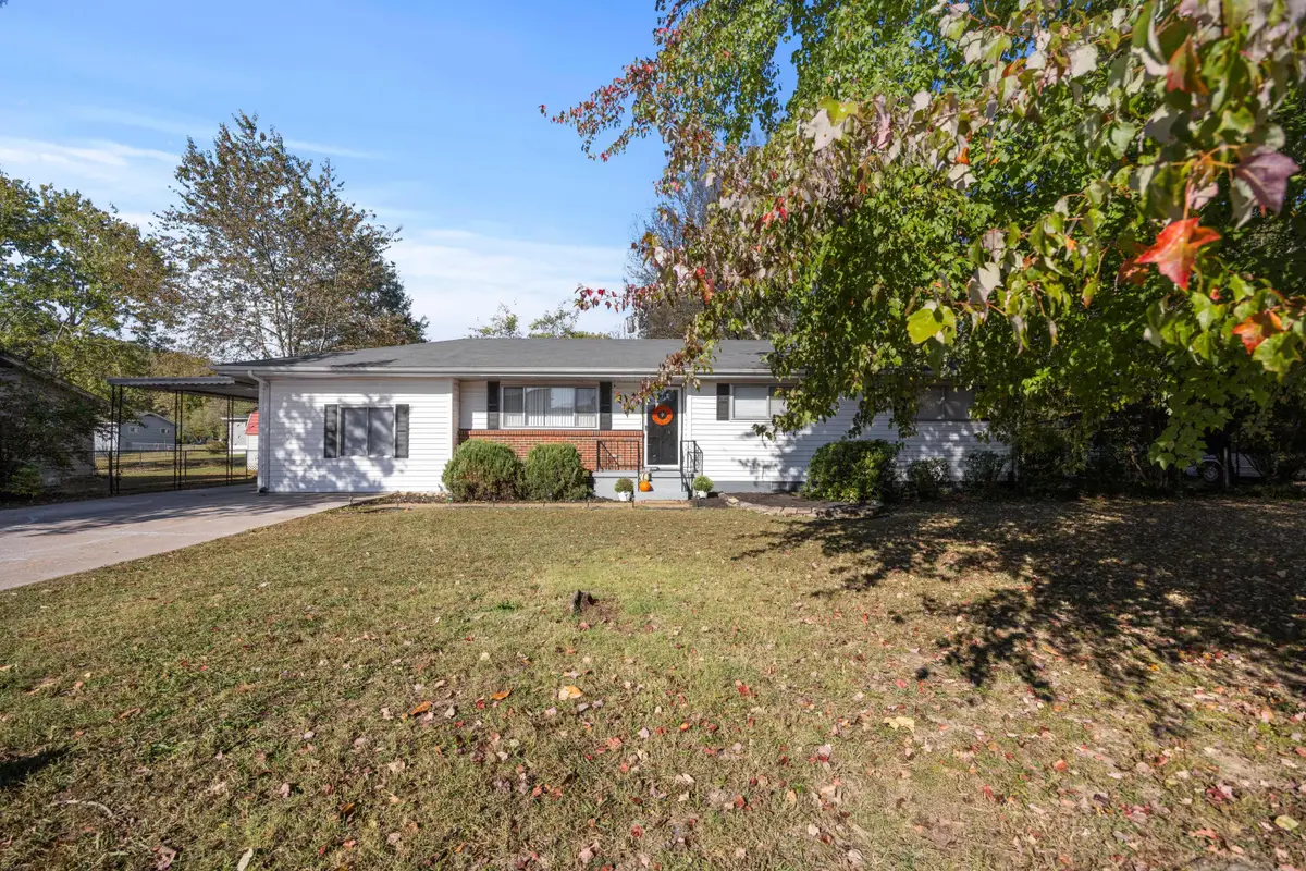 1422 Cloverdale Circle, Hixson, TN 37343 - Image #1