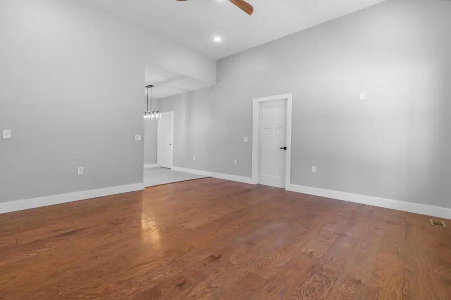 115 Sharpe Avenue Se, Cleveland, TN 37323 - Image #2