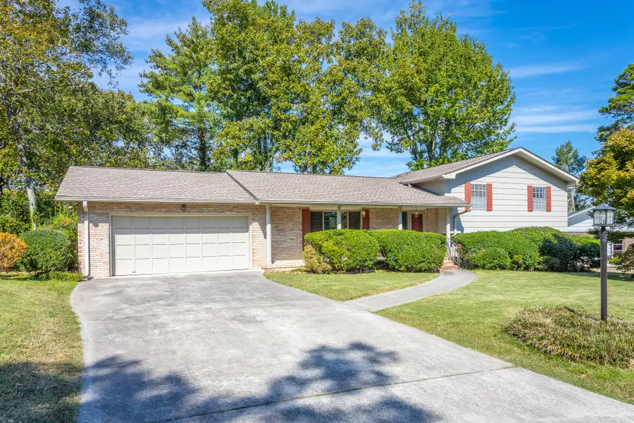 3912 S Mission Oaks Drive, Chattanooga, TN 37412 - Image #2