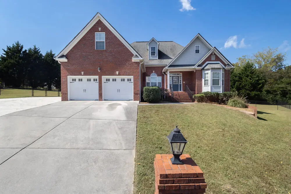 8005 Leon Brenda Lane, Ooltewah, TN 37363 - Image #1