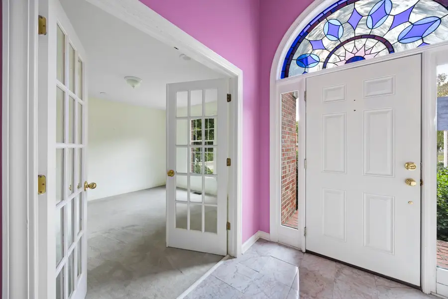 5818 Rainbow Springs Drive, Chattanooga, TN 37416 - Image #2