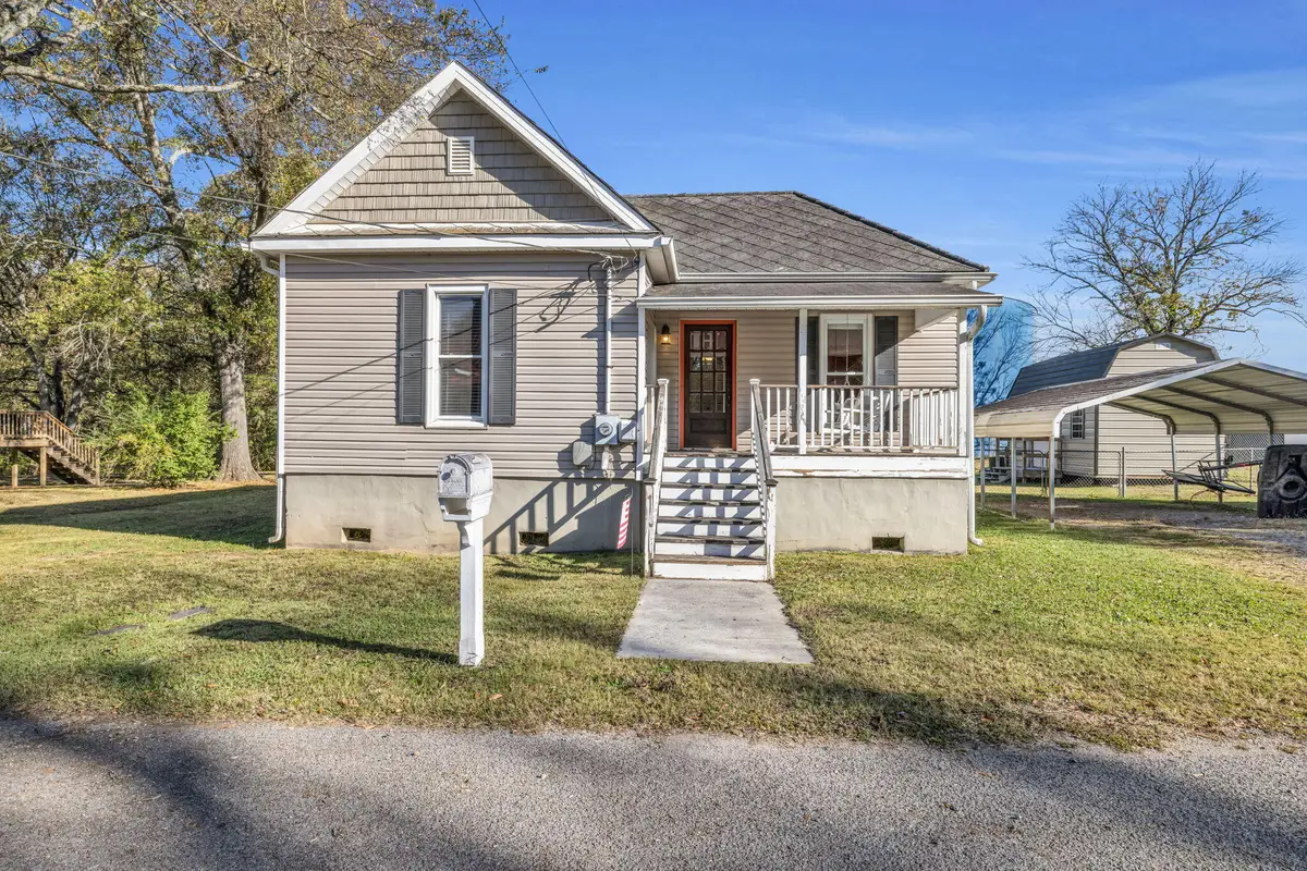 309 E 16th Street, Chickamauga, GA 30707 - Image #1