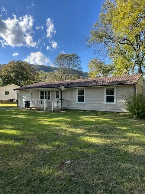 102 Danny Drive, Jasper, TN 37347 - Image #1