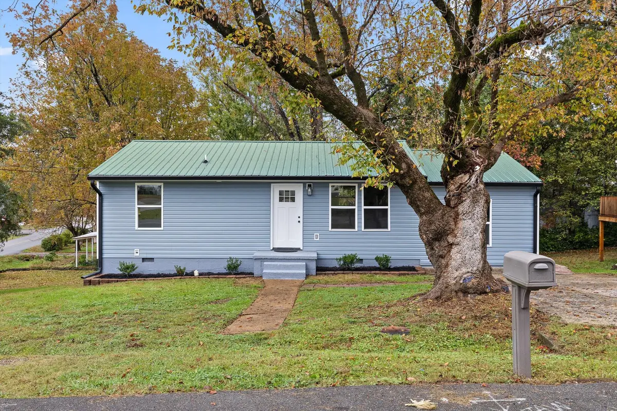 702 Short Street, Rossville, GA 30741 - #1