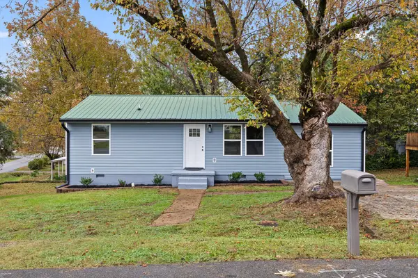 702 Short Street, Rossville, GA 30741