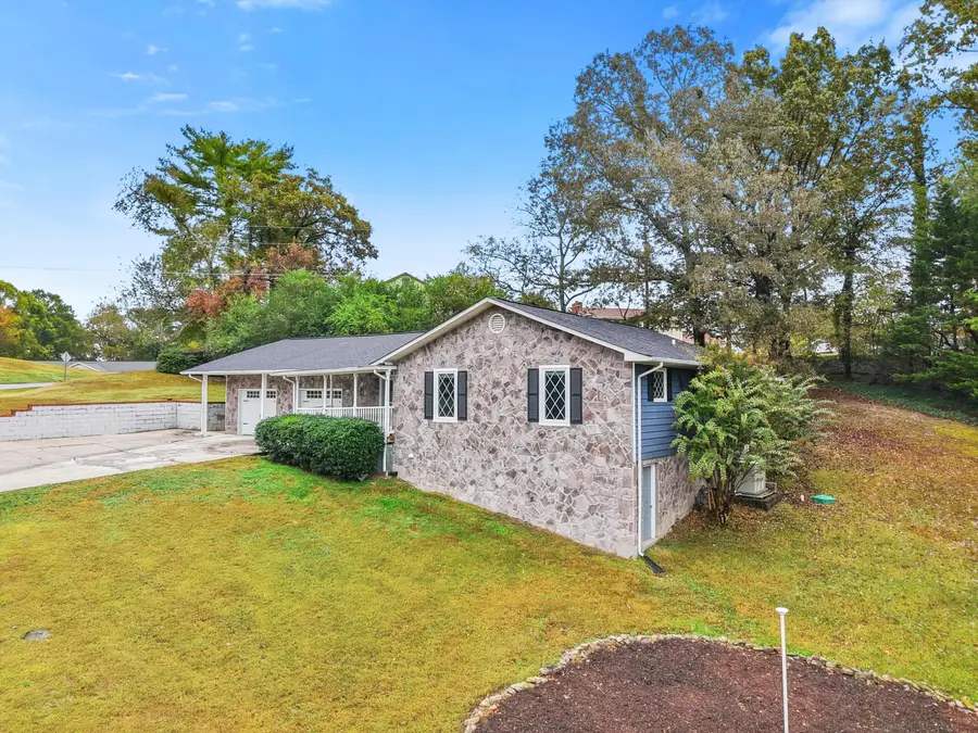 2228 Lakesite Drive, Soddy Daisy, TN 37379 - Image #3