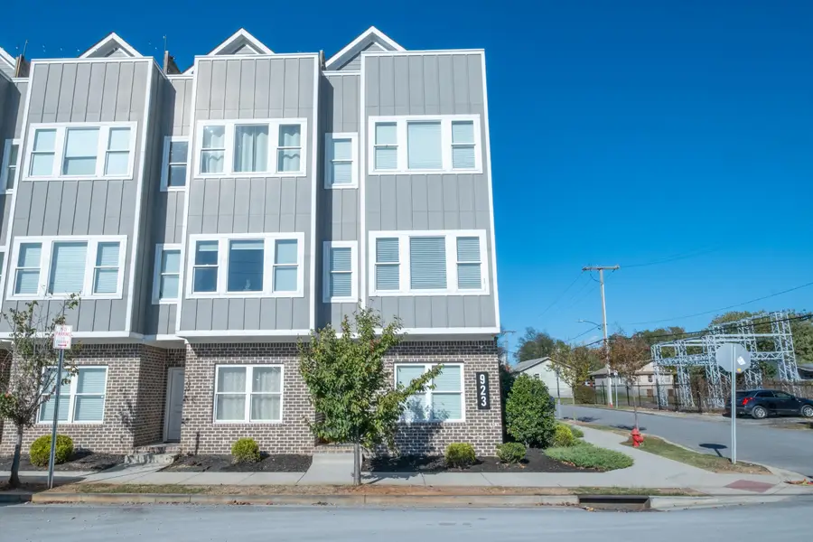 923 E 17th Street #111, Chattanooga, TN 37408 - Image #2