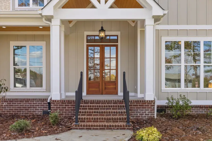 2748 Mowbray Pike, Soddy Daisy, TN 37379 - Image #2