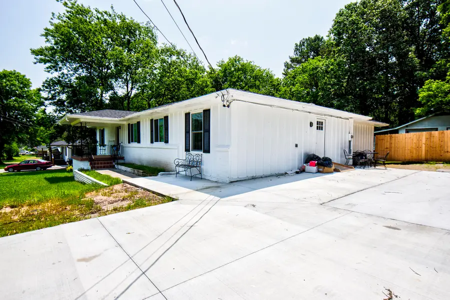 717 W James Avenue, Rossville, GA 30741 - #3