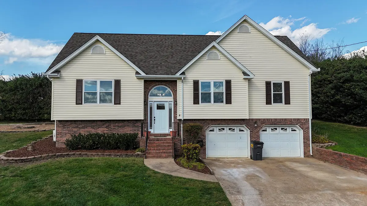 64 Hugo Drive, Ringgold, GA 30736 - Image #1