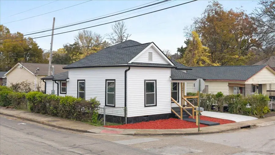 1901 Walker Avenue, Chattanooga, TN 37404 - Image #2