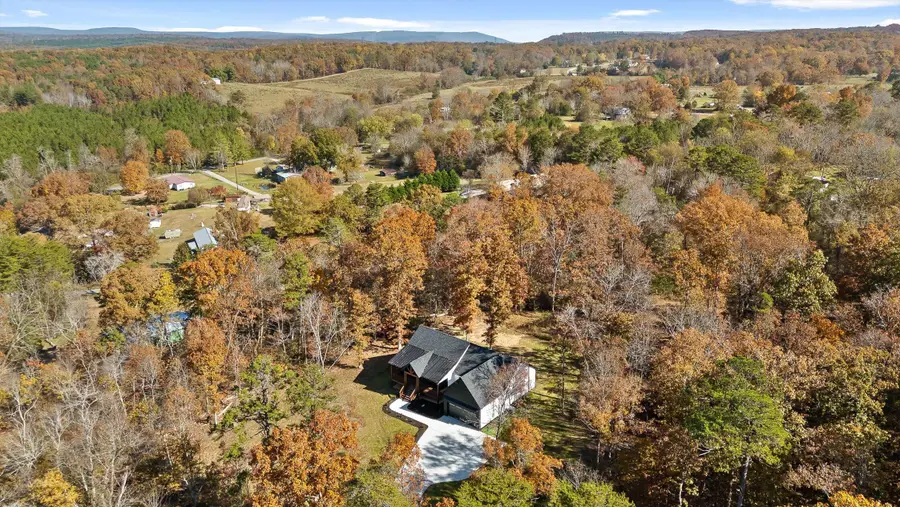 308 Cloud Road, Trenton, GA 30752 - Image #2