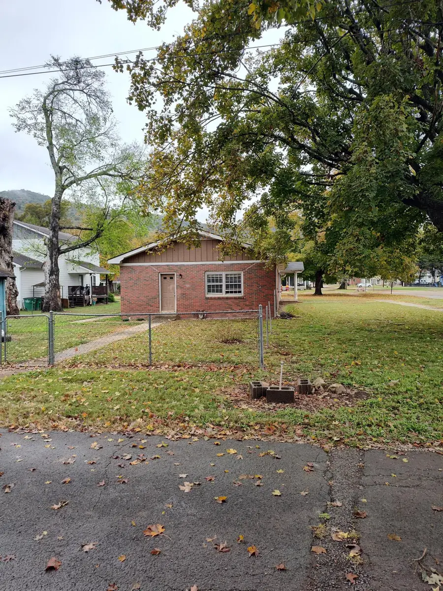 209 4th Street, South Pittsburg, TN 37380 - Image #3