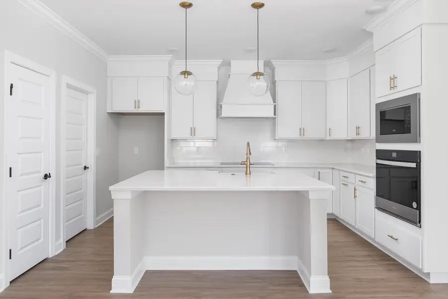 532 Nature Trail, Soddy Daisy, TN 37379 - Image #2