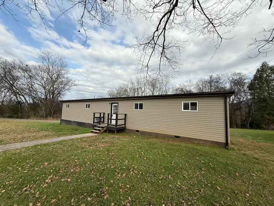 232 W Legion West Circle, Pikeville, TN 37367 - Image #2