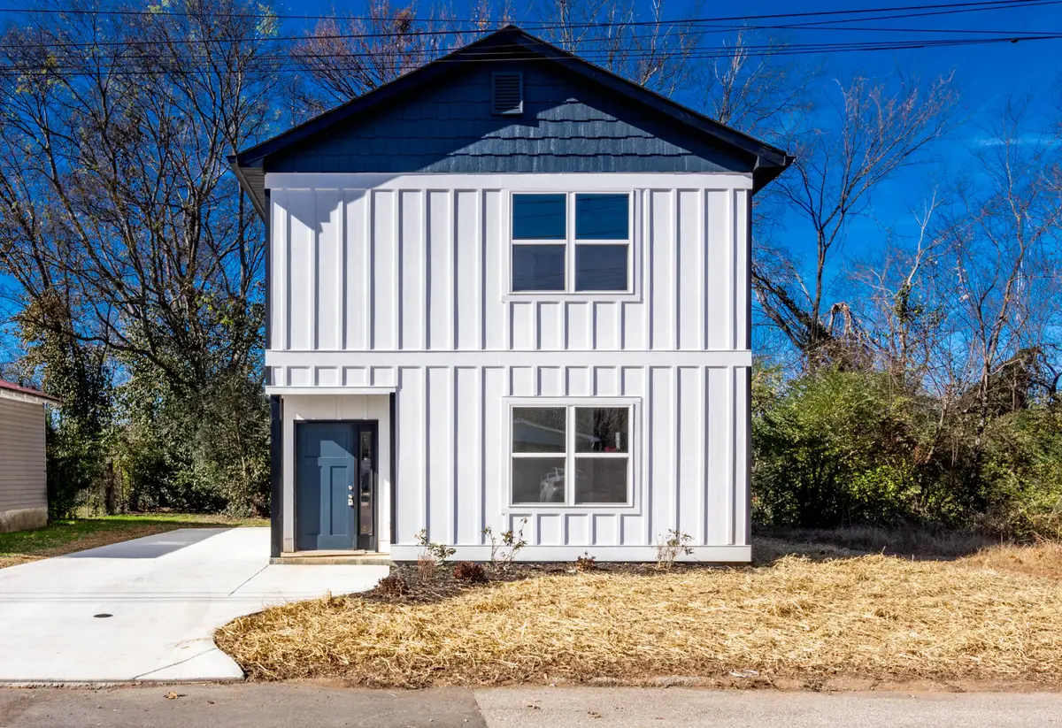 2713 N Orchard Knob Avenue, Chattanooga, TN 37406 - Image #1