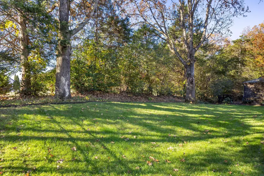 9230 White Ash Drive, Ooltewah, TN 37363 - Image #2