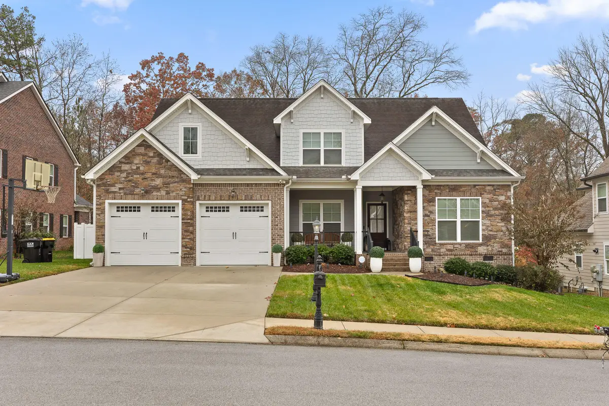 6559 Satjanon Drive, Ooltewah, TN 37363 - Image #1