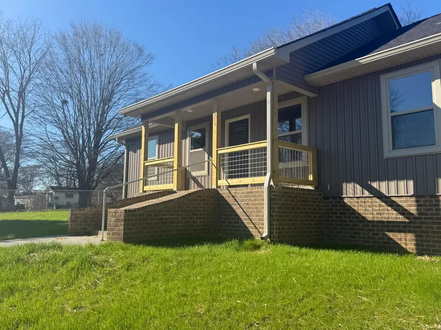 216 Thurman Street, Lafayette, GA 30728 - Image #2