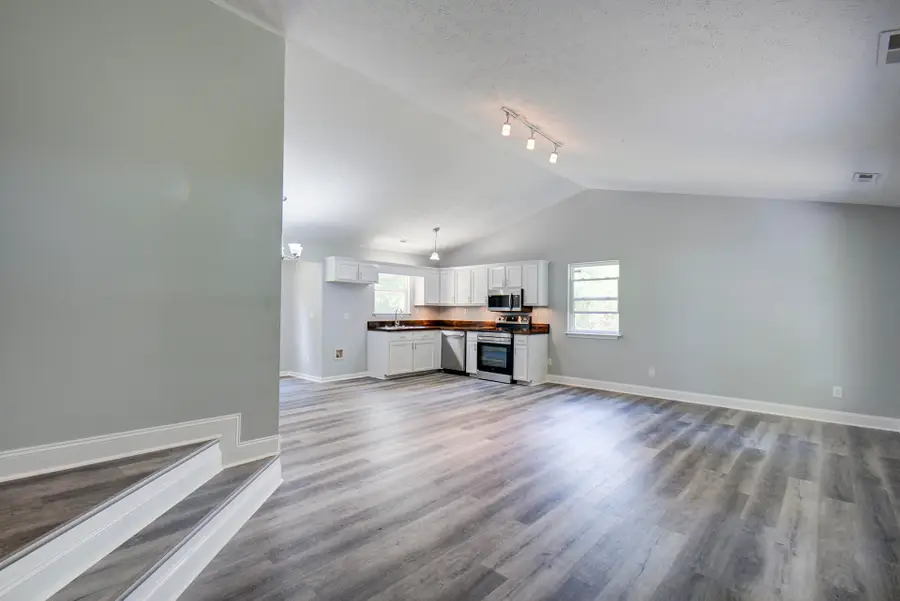 307 Ridgecrest Drive, Lafayette, GA 30728 - Image #2