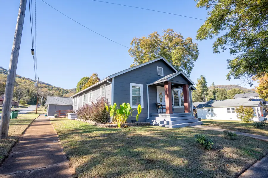 618 Elm Avenue, South Pittsburg, TN 37380 - Image #2