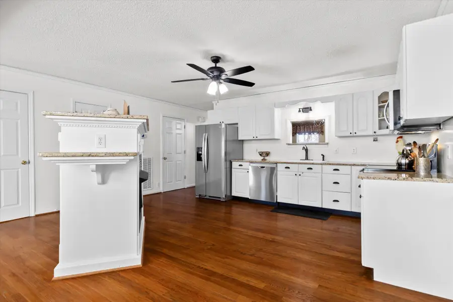 8719 Glenaire Drive, Chattanooga, TN 37416 - #2